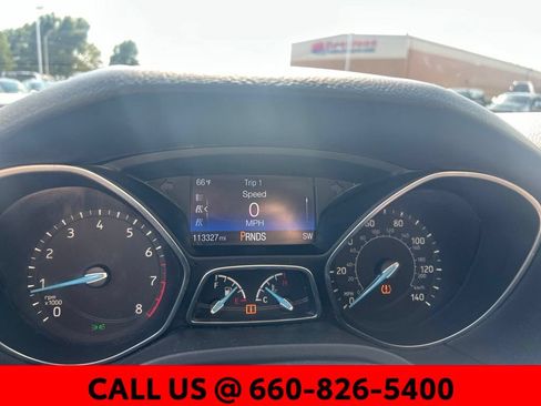 Used 2018 Ford Focus SE FWD image 15
