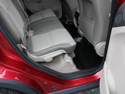 Used 2014 Ford Escape SE w/ Equipment Group 201A image 38