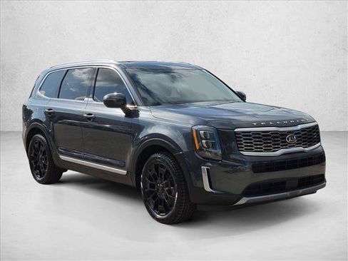 Used 2021 Kia Telluride EX w/ EX Premium Package FWD image 3