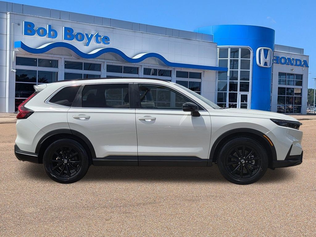 Certified 2025 Honda CR-V Sport-L image 4