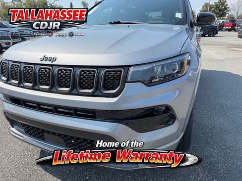 Used 2023 Jeep Compass High Altitude AWD/4WD image 9