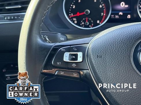 Used 2020 Volkswagen Tiguan SE R-Line image 18