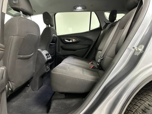 Used 2020 GMC Terrain SLE w/ Elevation Edition FWD image 18