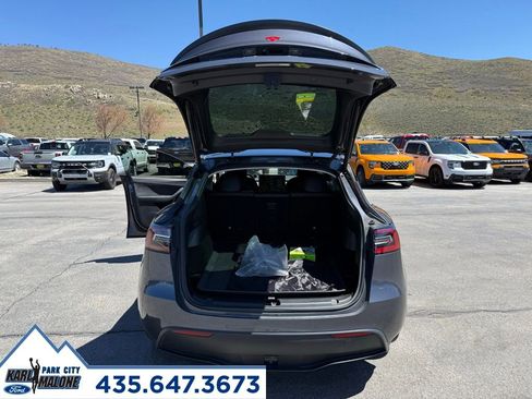 Used 2021 Tesla Model Y Performance AWD/4WD image 29