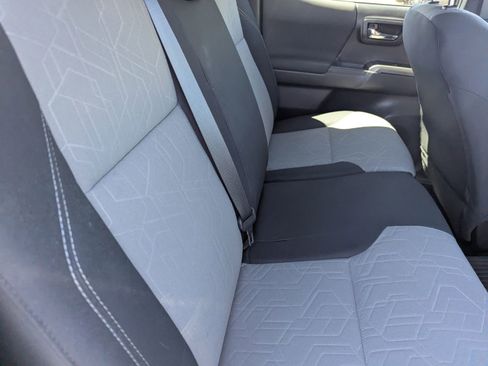 Used 2023 Toyota Tacoma TRD Off-Road image 12