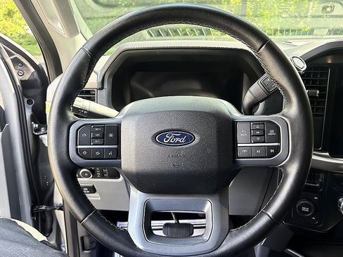 Used 2025 Ford F150 XLT w/ Equipment Group 301A Standard AWD/4WD image 13