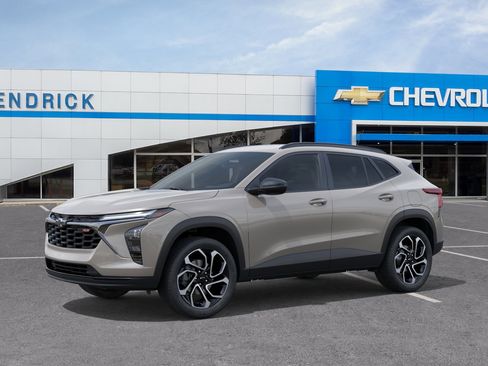 New 2026 Chevrolet Trax RS FWD image 3