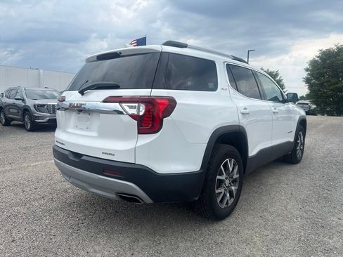 Used 2023 GMC Acadia SLT AWD/4WD image 8