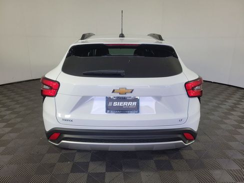 New 2026 Chevrolet Trax LT image 5