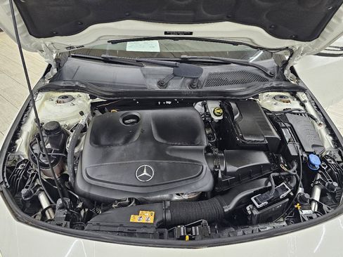 Used 2018 Mercedes-Benz CLA 250 4MATIC image 42