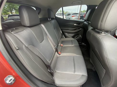 Used 2024 Buick Encore GX Preferred AWD/4WD image 27