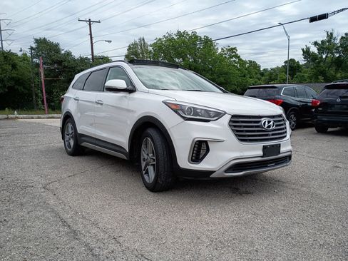 Used 2017 Hyundai Santa Fe Limited FWD image 7