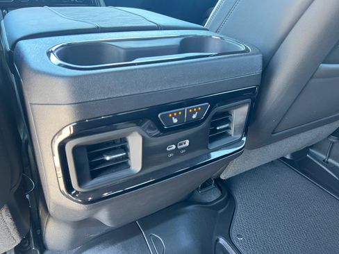 Used 2025 GMC Sierra 1500 AT4X AWD/4WD image 21