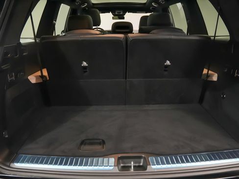 Used 2024 Mercedes-Benz GLS 63 AMG 4MATIC image 13