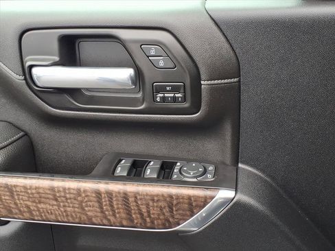 Used 2021 GMC Sierra 3500 Denali w/ Denali Ultimate Package image 4