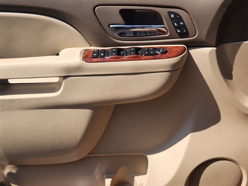 Used 2014 GMC Yukon SLT w/ Texas Edition image 22