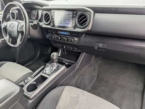 Used 2023 Toyota Tacoma TRD Off-Road w/ Technology Package image 30