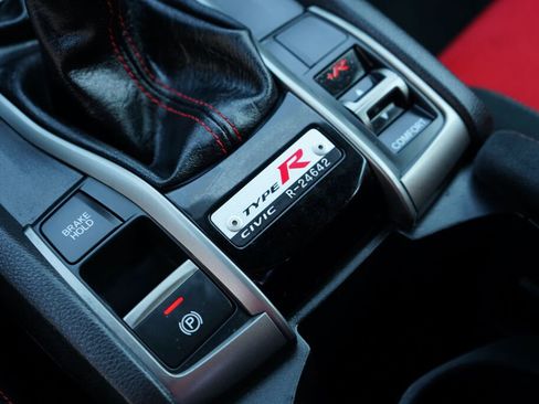 Used 2019 Honda Civic Type R image 20