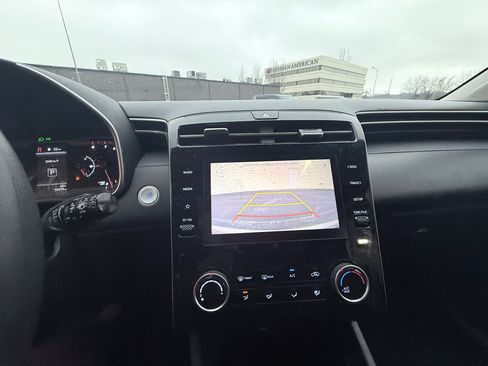 Used 2023 Hyundai Tucson SEL image 16