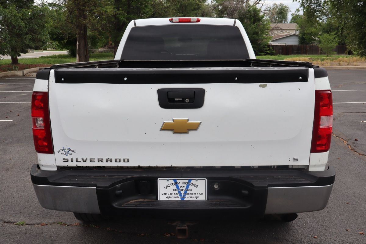 Used 2013 Chevrolet Silverado 2500 W/T RWD image 6