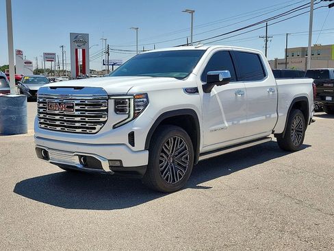 Used 2025 GMC Sierra 1500 Denali AWD/4WD image 5