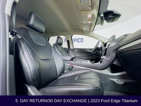 Used 2023 Ford Edge Titanium image 30