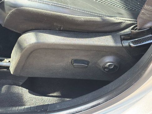 Used 2019 Dodge Journey Crossroad FWD image 15