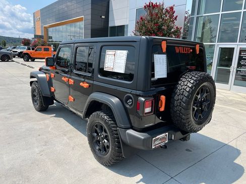 Used 2021 Jeep Wrangler Unlimited Sport AWD/4WD image 18