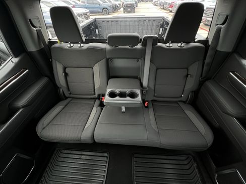 New 2026 GMC Sierra 1500 Elevation image 23