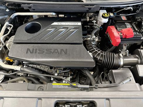 Used 2025 Nissan Rogue SV FWD image 33