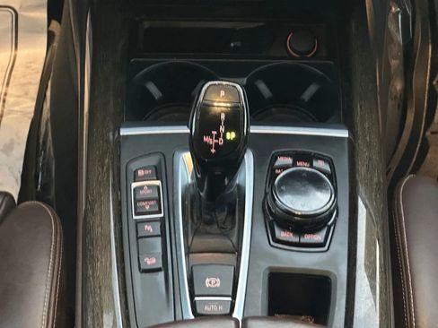 Used 2016 BMW X5 xDrive50i AWD/4WD image 15