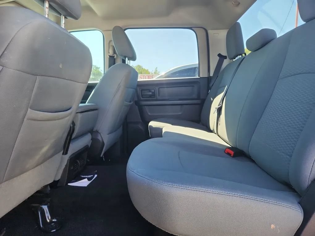 Used 2014 RAM 1500 Express w/ Black Ram 1500 Express Group RWD image 13