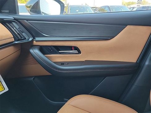 New 2025 MAZDA CX-70 3.3 Turbo S w/ Premium Plus image 28