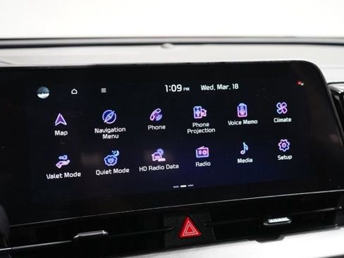 Used 2025 Kia Sportage X-Line w/ Premium Package image 23