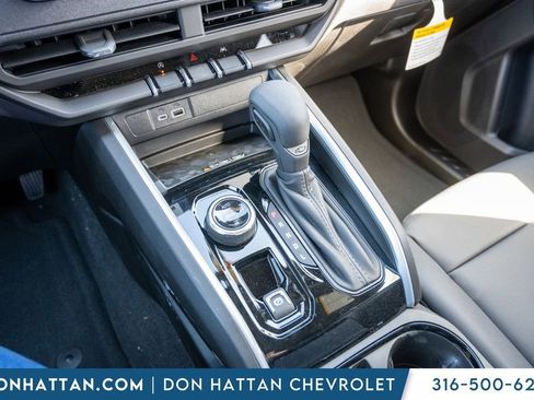 New 2026 Chevrolet Colorado Trail Boss AWD/4WD image 14