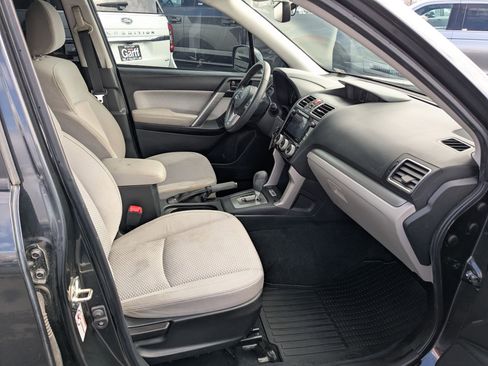 Used 2018 Subaru Forester 2.5i Premium image 31