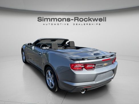 Used 2023 Chevrolet Camaro LT RWD image 3