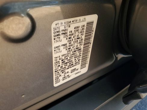 Used 2020 Nissan Rogue S w/ Special Edition Package image 30