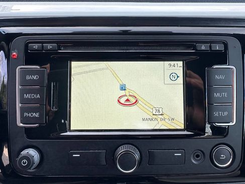 Used 2015 Volkswagen Beetle 1.8T Classic image 25