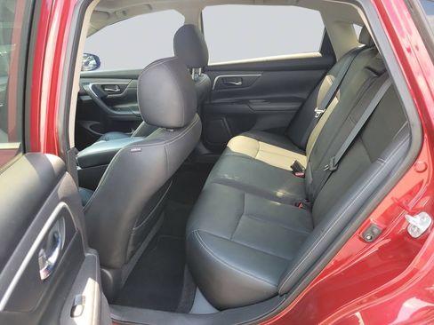 Used 2016 Nissan Altima 2.5 SL w/ 2.5 Technology w/LED Package FWD image 28