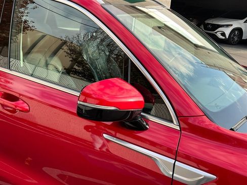 Used 2022 Kia Sorento SX w/ Panoramic Sunroof Package image 9