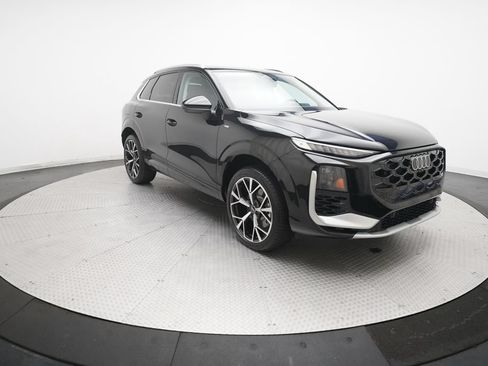 New 2026 Audi Q3 quattro 2.0T AWD/4WD image 36