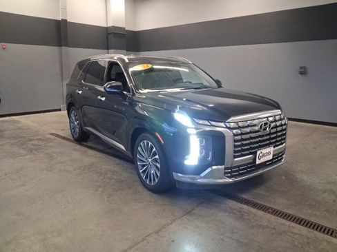 Used 2024 Hyundai Palisade Calligraphy image 57
