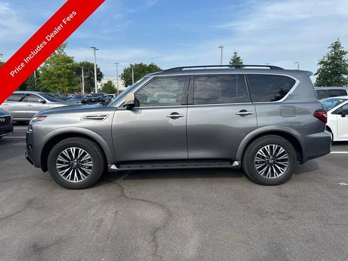 Used 2023 Nissan Armada SL w/ Midnight Edition Package RWD image 2