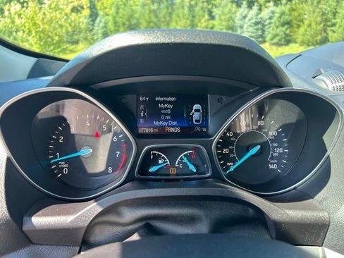 Used 2019 Ford Escape SE AWD/4WD image 17