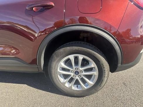 Used 2021 Ford Escape SE w/ Cold Weather Package image 34