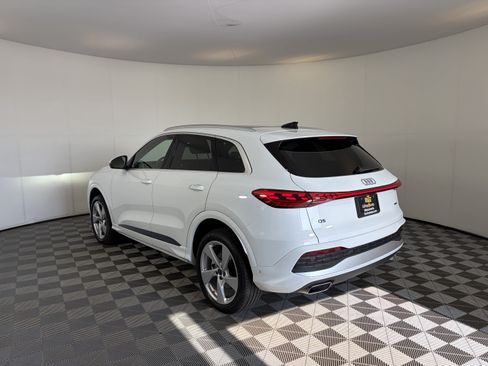 Used 2025 Audi Q5 Premium Plus AWD/4WD image 8