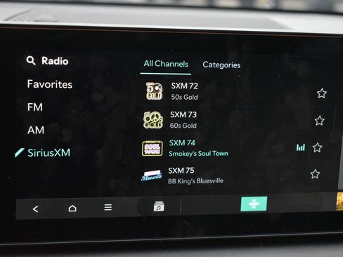 Used 2025 Kia K4 EX image 25