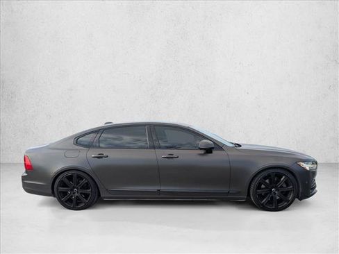 Used 2018 Volvo S90 T6 Inscription w/ Convenience Package AWD/4WD image 4