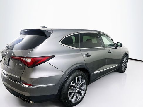 Used 2023 Acura MDX SH-AWD w/ Technology Package image 9
